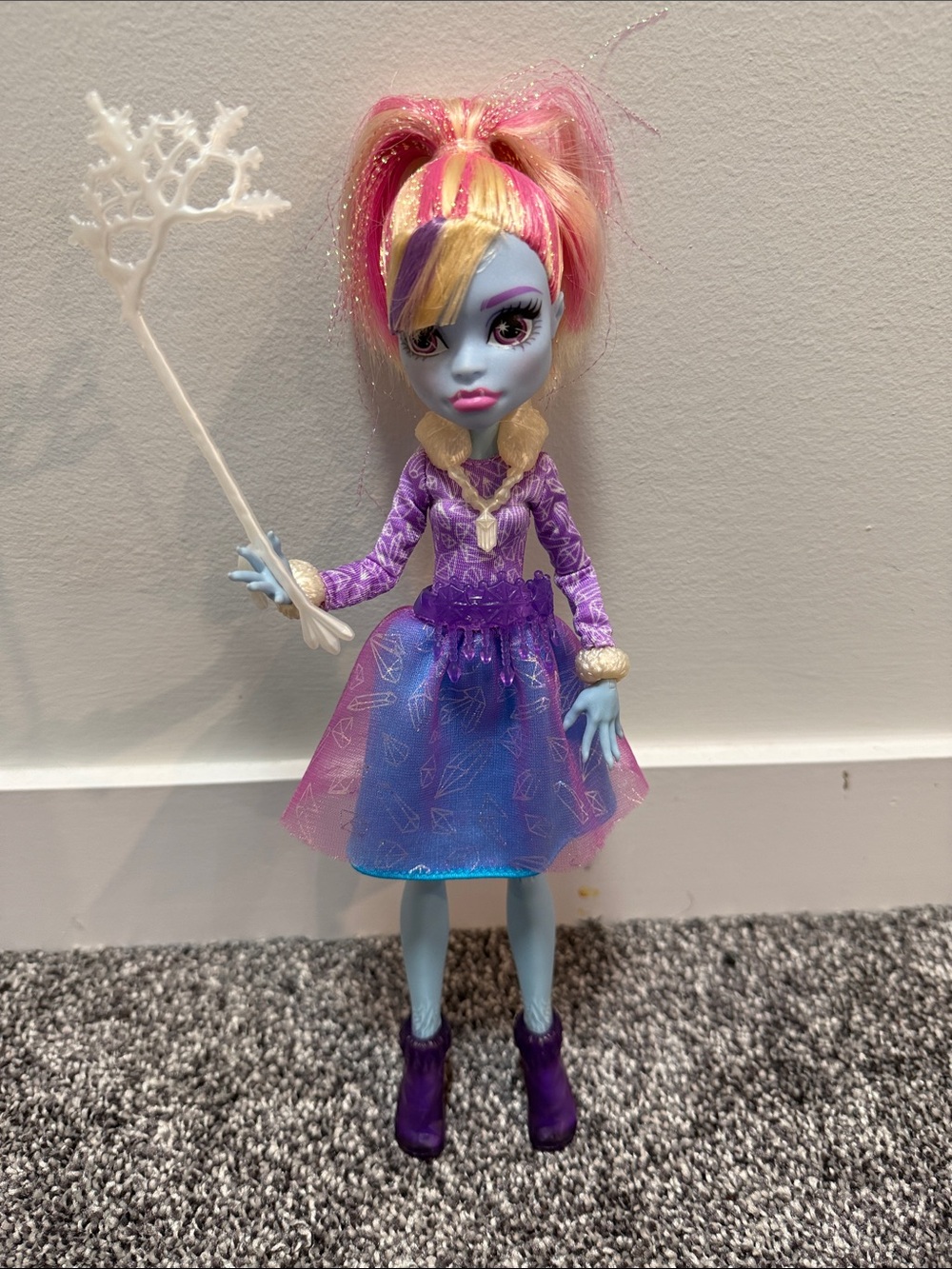 Monster High G2 Abbey Bominable Party Doll